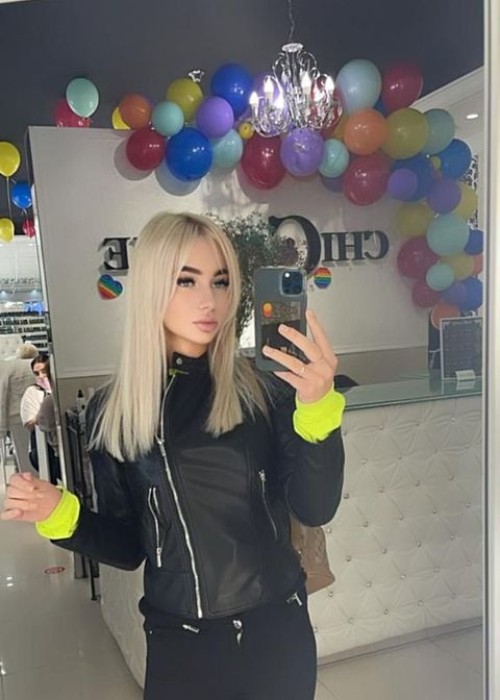 Проститутка Моника Моника